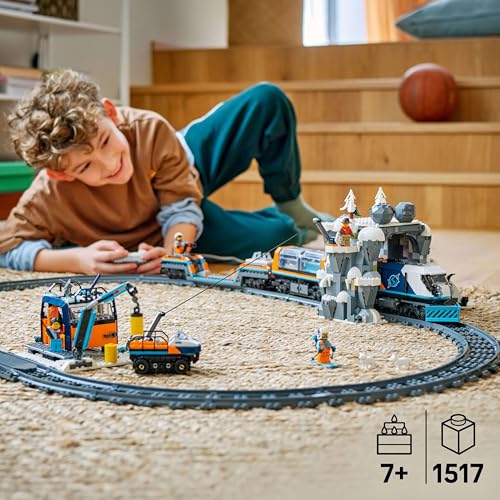 LEGO City Arktis-Polarexpress 60470, RC-Zug mit Schneepflug, 22 Gleisen, 6 Minifiguren & Felssturz-Funktion, Spielzeug ab 7 J