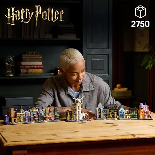 LEGO Harry Potter Winkelgasse 76444, Miniaturstraße zum Ausstellen mit 12 Mikrofiguren inkl. Harry, Draco & Hermine, Geschenk für Erwachsene