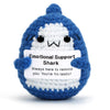HUKUMA Positive Geschenke Hai Kuscheltier,Gehäkeltes Emotional Support Geschenk,Positives Häkelhai,Pocket Hug für Beste Freundin,Cute Stuff