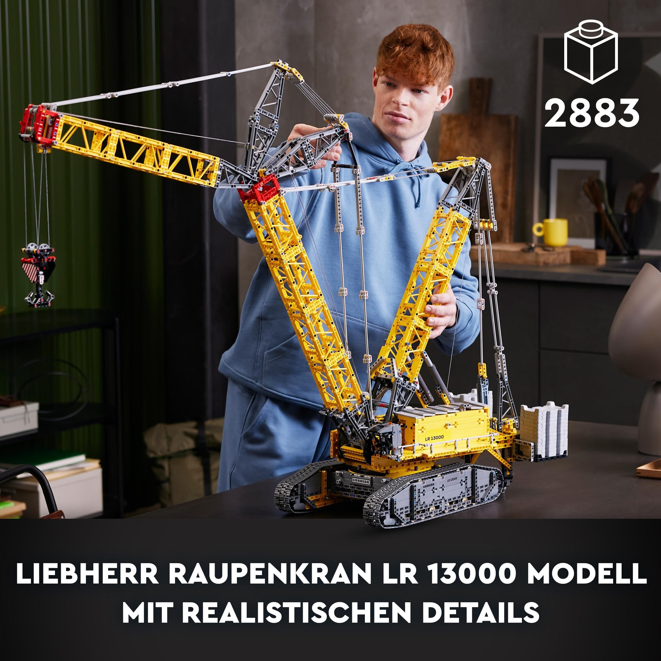 LEGO Technic Liebherr LR 13000 Raupenkran 42146, RC-Baufahrzeug mit Control+ App, Windensystem & Wippausleger, großer Modellbausatz für Erwachsene