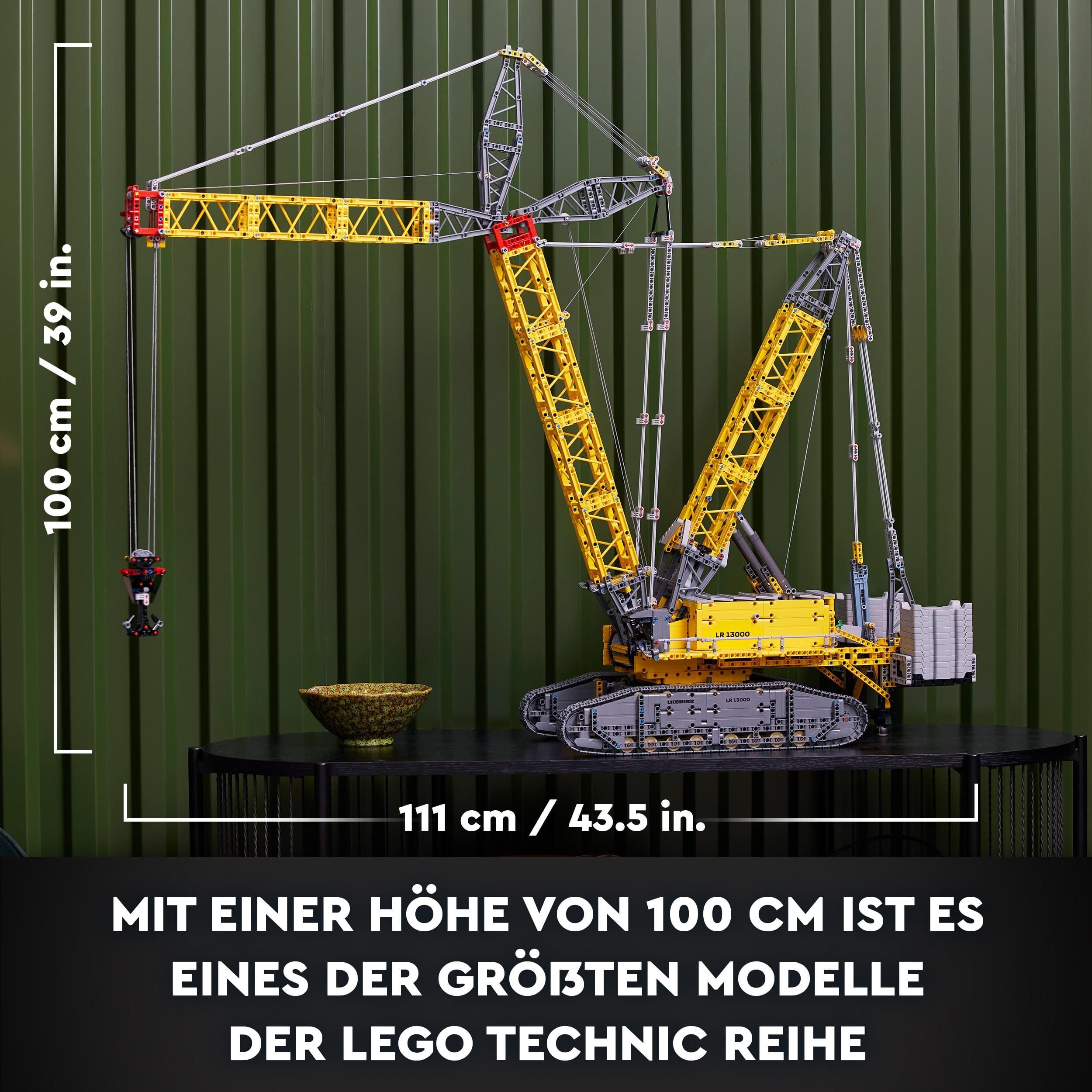 LEGO Technic Liebherr LR 13000 Raupenkran 42146, RC-Baufahrzeug mit Control+ App, Windensystem & Wippausleger, großer Modellbausatz für Erwachsene